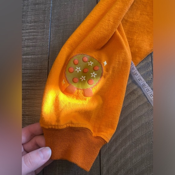 Disney Epcot Flower Garden Festival 2023 orange bird sunshine spirit jersey - Picture 10 of 11